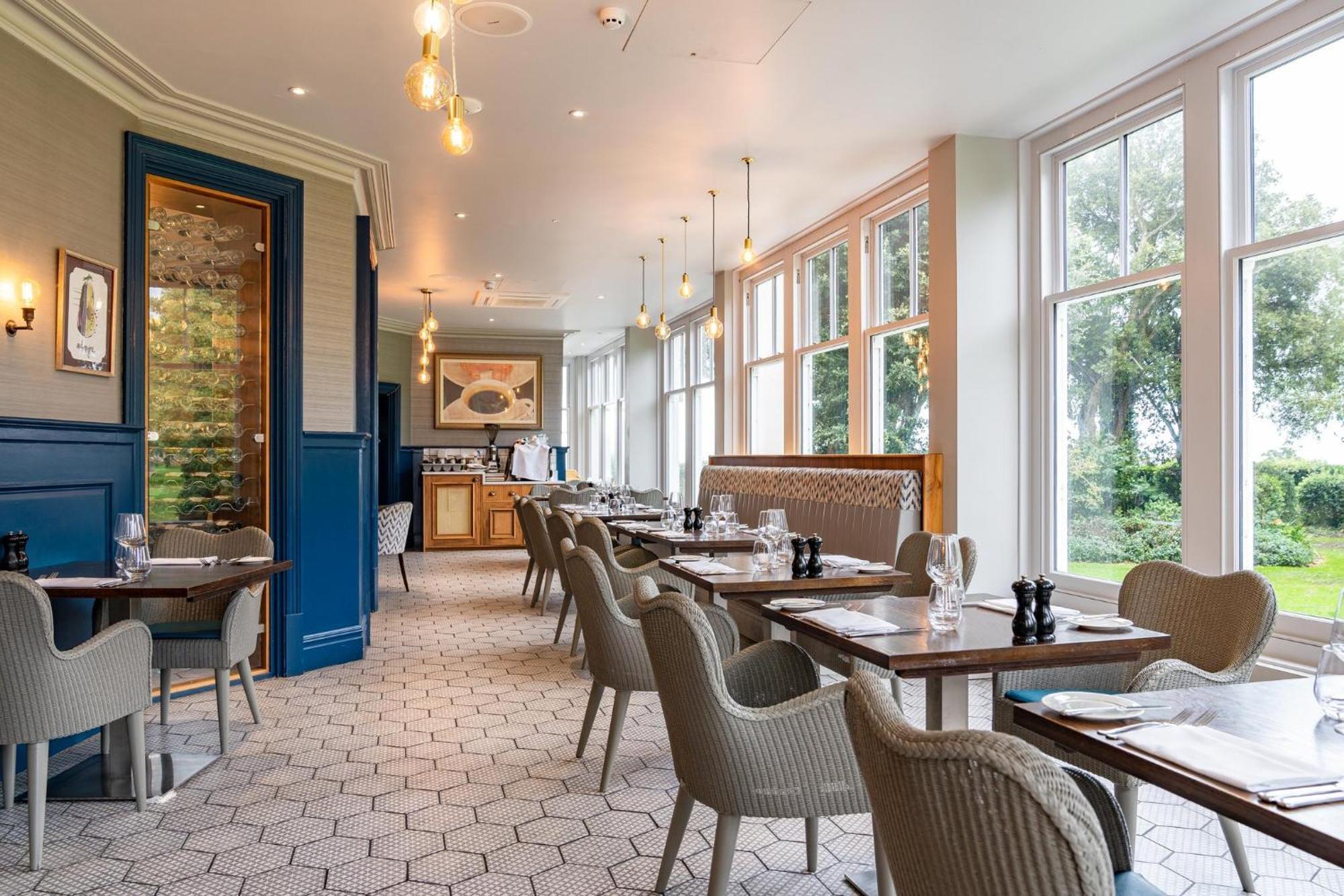 Voco The Clifton Folkestone By Ihg Hotell Eksteriør bilde